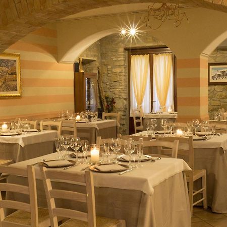 Il Melograno Agriturismo & Spa Pianello  Ngoại thất bức ảnh