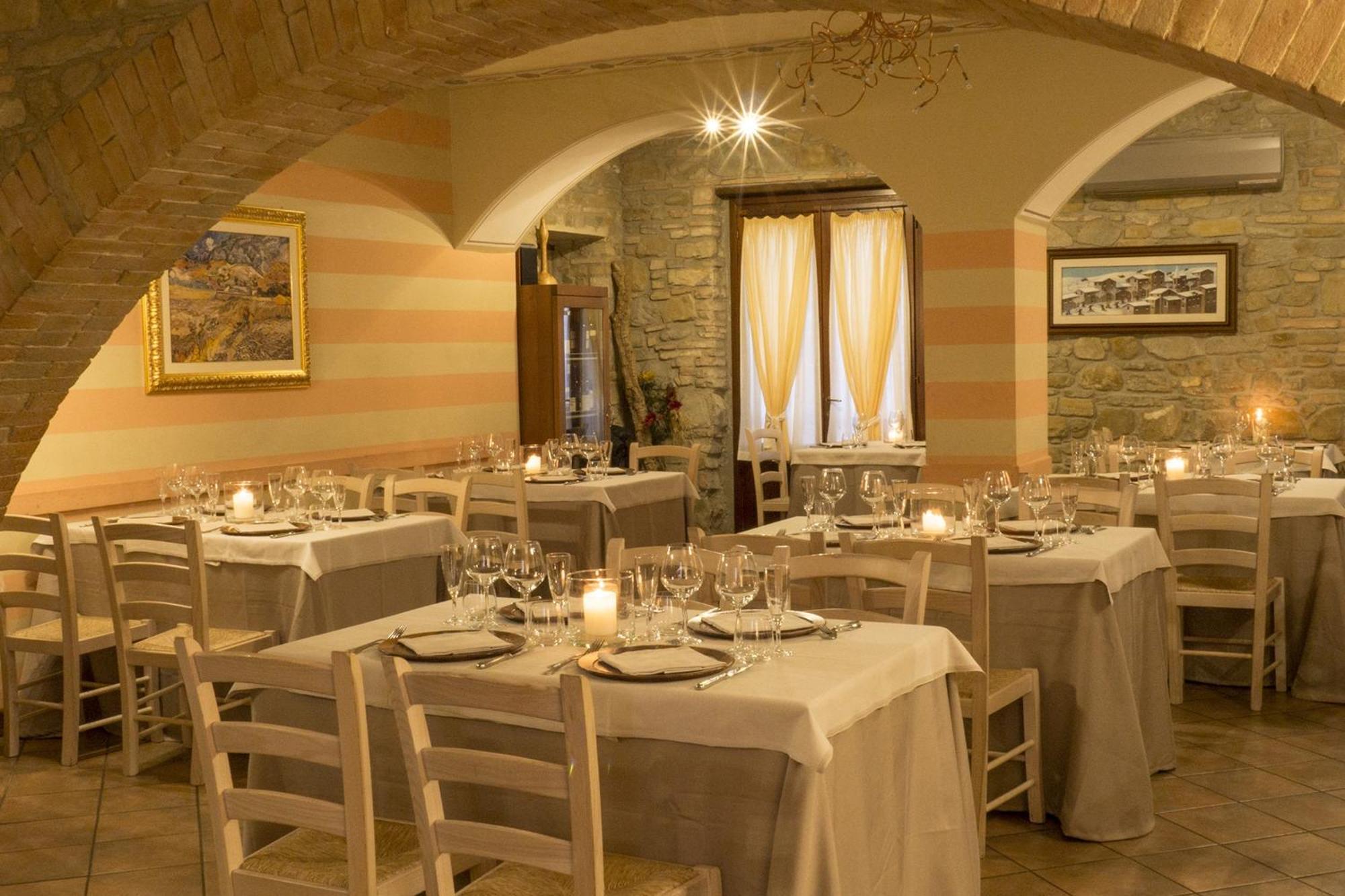 Il Melograno Agriturismo & Spa Pianello  Ngoại thất bức ảnh