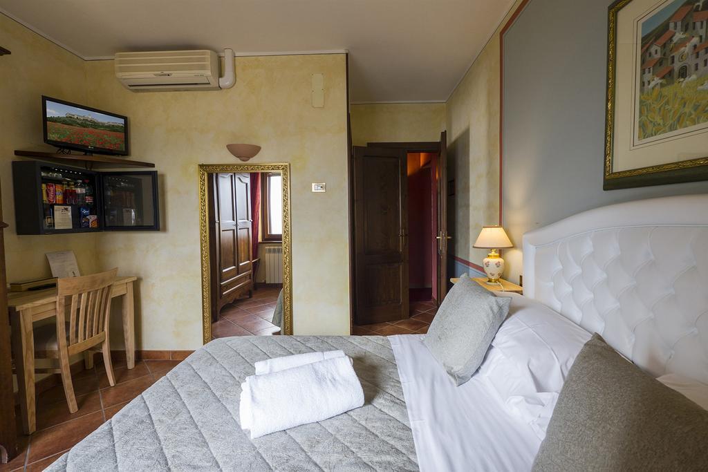 Il Melograno Agriturismo & Spa Pianello  Ngoại thất bức ảnh