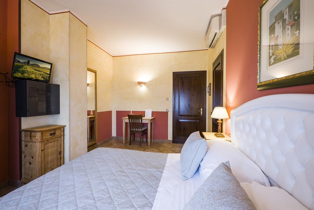 Il Melograno Agriturismo & Spa Pianello  Ngoại thất bức ảnh