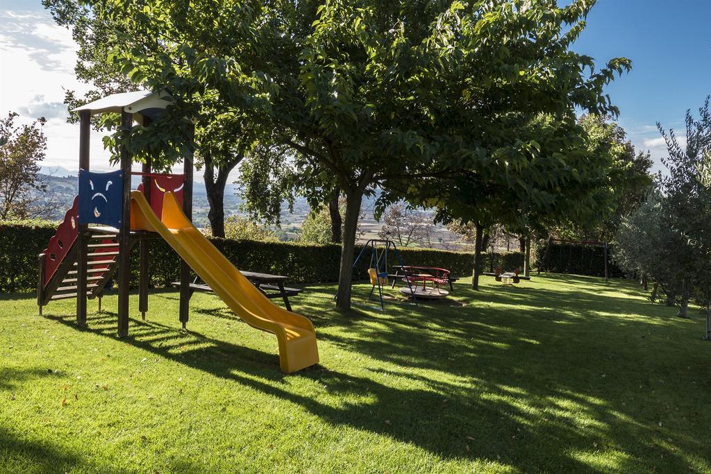 Il Melograno Agriturismo & Spa Pianello  Ngoại thất bức ảnh