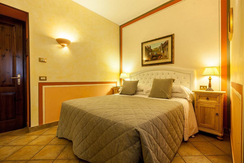 Il Melograno Agriturismo & Spa Pianello  Ngoại thất bức ảnh
